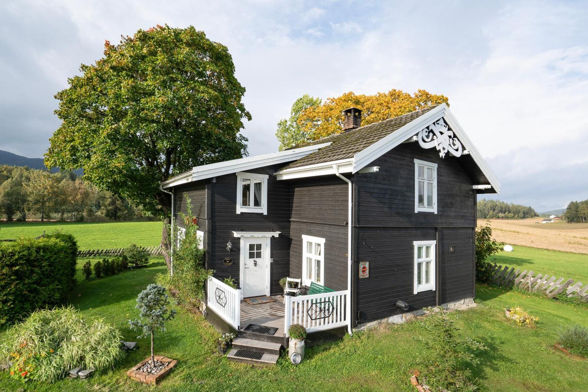 Eika Cottage: Cozy, Rural, Spacious And Well-Equiped Amot  Экстерьер фото
